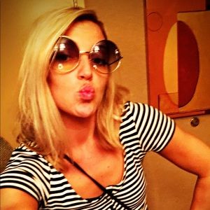 Meet your Posher, Tara